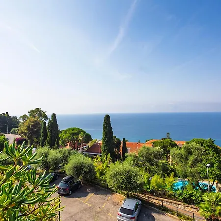 Onda Sul Golfo - Panorama Sul Mare * Ospedaletti